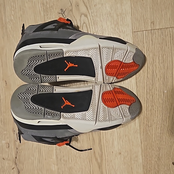 Jordan 4 Infrared Cement Grey - Picture 6 of 7